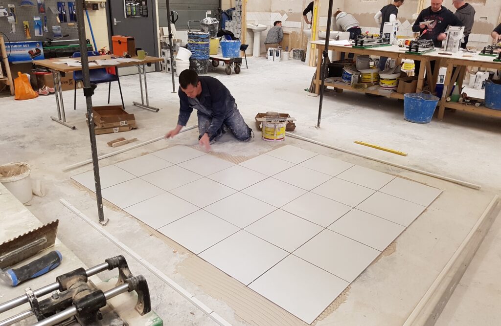 Tips For Floor Tiling How To Tile A Floor Tiling Courses