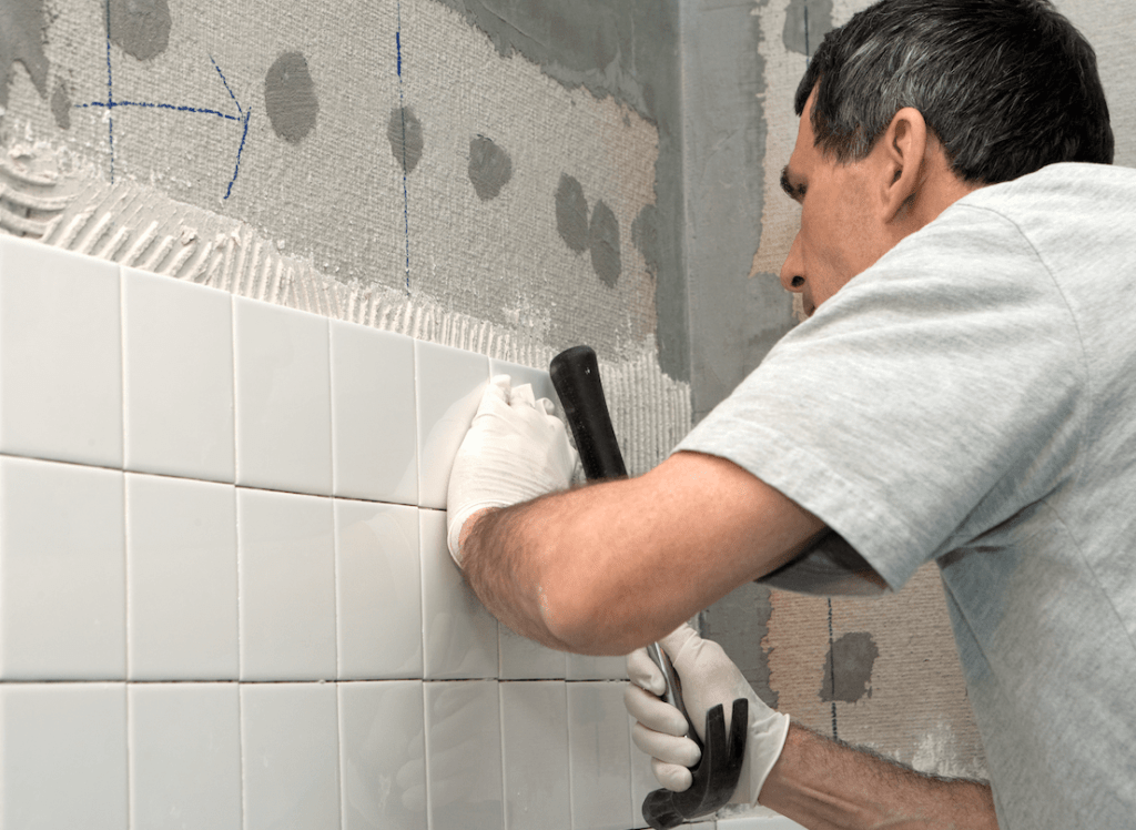 Adjusting Wall Tiles